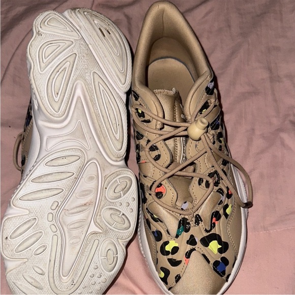 Adidas Ozweego Plus Leopard Sneakers - Picture 6 of 7